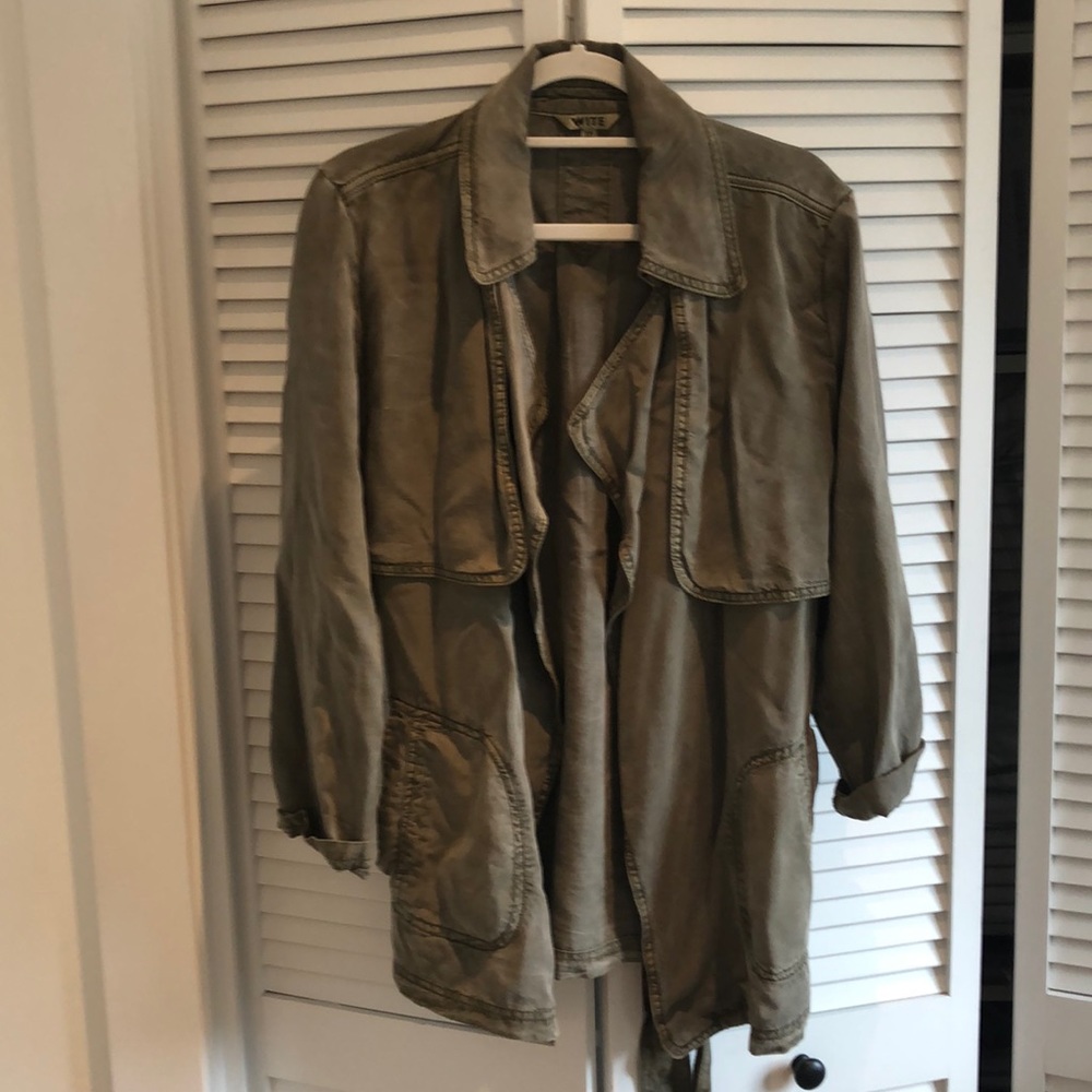 Soft short trench jacket